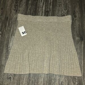 So Stylish Beige Ribbed Skirt Sz XXL NWT